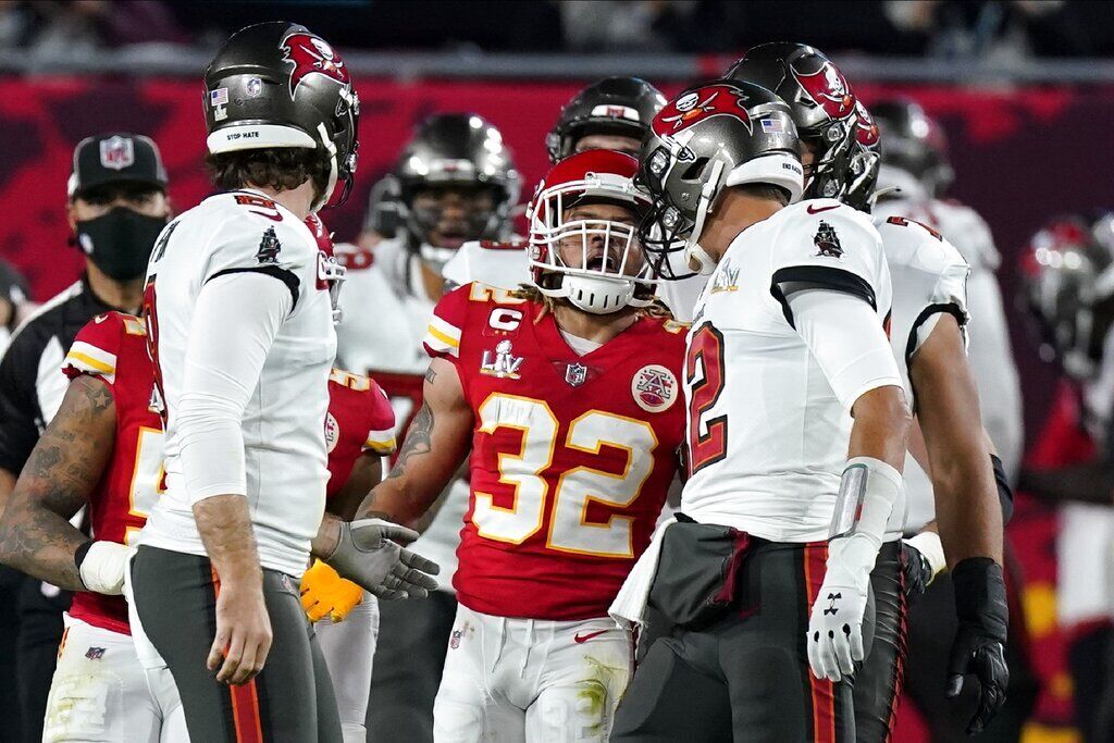 Chiefs Buccaneers Super Bowl Football